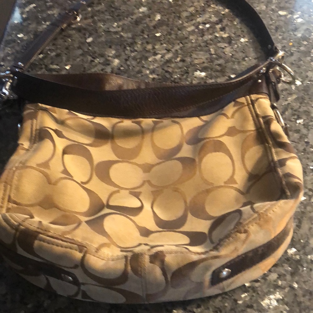 Coach purse excellent condition